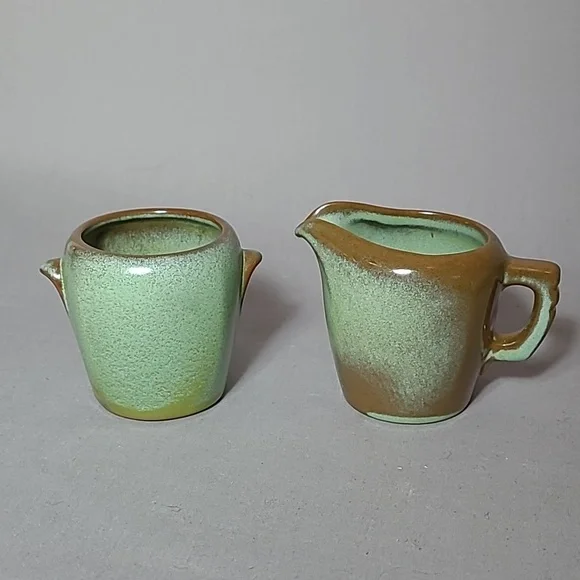 Frankoma Pottery Plainsman Prairie Green 5DA 5DB Creamer & Sugar - Picture 1 of 13